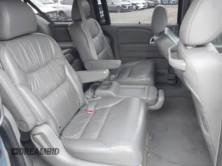 2010 Honda Odyssey EX-L with VIN 5FNRL3H79AB088793, listed as a IAAI auction lot 42008558 with 282,980 mi miles. Bid and sale history available at carsss.com. Image 8.
