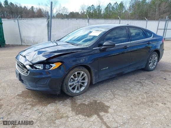 2019 Ford Fusion Hybrid SE with VIN 3FA6P0LU3KR273527, listed as a IAAI auction lot 41705167 with 169,020 mi miles. Bid and sale history available at carsss.com. Image 2.