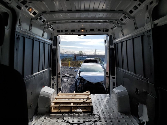 2021 Ram ProMaster Cargo Van with VIN 3C6LRVDG3ME524206, listed as a Copart auction lot 83897724 with 251,773 mi miles and Salvage Title. Bid and sale history available at carsss.com. Image 10.