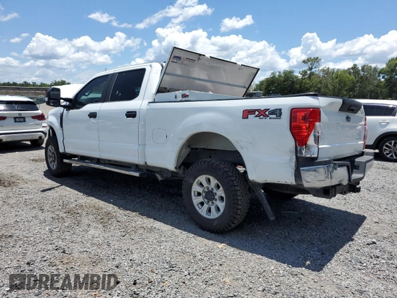 2022 Ford F-250 XL z VIN 1FT7W2B62NEG39923, wystawiony jako Copart lot #62385135 z przebiegiem Nie podano mil oraz Szkoda całkowita • Salvage title. Historia ofert i sprzedaży dostępna na DreamBid. Obrazek 2.