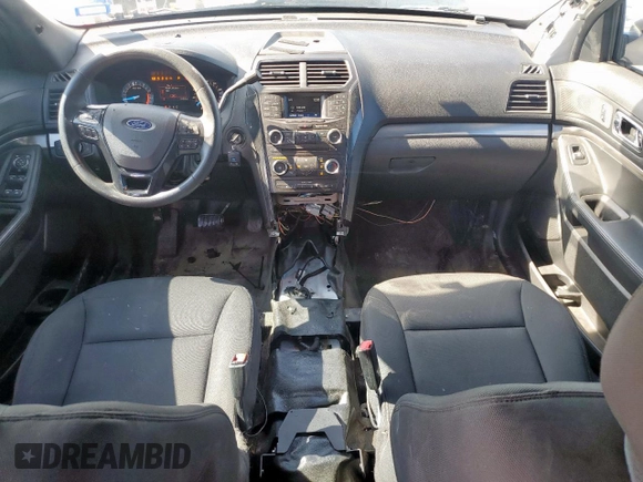2018 Ford Police Interceptor Utility с VIN 1FM5K8AR0JGA72641, выставлен на аукционе Copart как лот 54064545 с пробегом 104 638 миль миль и Списание • Salvage title. История ставок и продаж доступна на DreamBid. Изображение 8.