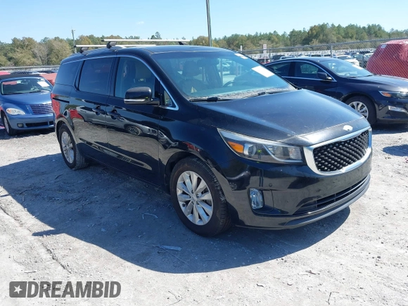 2017 Kia Sedona EX with VIN KNDMC5C13H6263232, listed as a IAAI auction lot 41733170 with 102,026 mi miles. Bid and sale history available at carsss.com. Image 1.