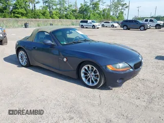 2003 BMW Z4 2.5i z VIN 4USBT33463LS45396, wystawiony jako IAAI lot #42323284 z przebiegiem 183 343 mil mil oraz . Historia ofert i sprzedaży dostępna na DreamBid. Obrazek 1.