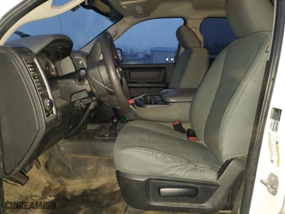 2018 Ram 2500 Tradesman with VIN 3C6UR5HJ5JG278642, listed as a Copart auction lot 82128474 with 147,822 mi miles and Clean Title. Bid and sale history available at carsss.com. Image 7.