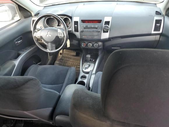 2011 Mitsubishi Outlander ES with VIN JA4AS2AW6BU017131, listed as a Copart auction lot 75120894 with 113,206 mi miles and Clean Title. Bid and sale history available at carsss.com. Image 8.