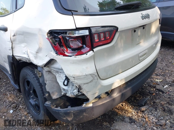 2021 Jeep Compass Sport с VIN 3C4NJCABXMT560279, выставлен на аукционе IAAI как лот 42412425 с пробегом 53 374 миль миль и . История ставок и продаж доступна на DreamBid. Изображение 19.