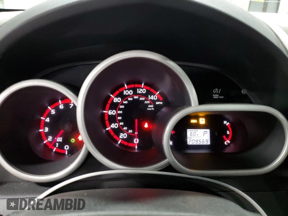 2009 Pontiac Vibe GT with VIN 5Y2SR67009Z418994, listed as a Copart auction lot 76815624 with 209,569 mi miles and Salvage Title. Bid and sale history available at carsss.com. Image 9.