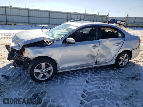 2012 Volkswagen Jetta TDI w/Premium with VIN 3VWLL7AJXCM038466, listed as a Copart auction lot 87885425 with 264,882 mi miles and Salvage title. Bid and sale history available at DreamBid. Image 1.