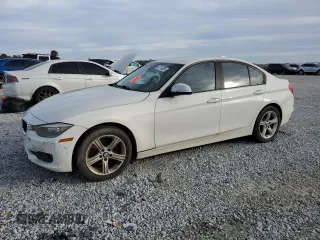 2015 BMW 3 Series 320i with VIN WBA3B1C54FK137747, listed as a Copart auction lot 42174305 with 0 mi miles and Salvage Title. Bid and sale history available at carsss.com. Image 1.