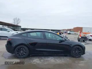 2022 Tesla Model 3 with VIN 5YJ3E1EA0NF191336, listed as a IAAI auction lot 41600441 with 126,671 mi miles and . Bid and sale history available at DreamBid. Image 12.