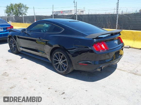 2015 Ford Mustang EcoBoost z VIN 1FA6P8TH6F5382719, wystawiony jako IAAI lot #42316250 z przebiegiem 119 412 mil mil oraz . Historia ofert i sprzedaży dostępna na DreamBid. Obrazek 3.