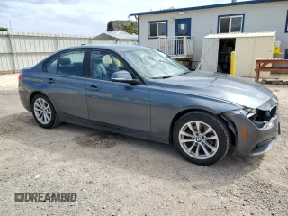 2017 BMW 3 Series 320i z VIN WBA8E1G34HNU15828, wystawiony jako Copart lot #52578625 z przebiegiem 61 391 mil mil oraz Szkoda całkowita • Salvage title. Historia ofert i sprzedaży dostępna na DreamBid. Obrazek 4.