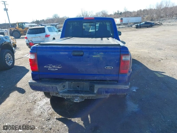 2004 Ford Ranger XL Fleet with VIN 1FTZR45E14PA29223, listed as a IAAI auction lot 41633147 with 118,797 mi miles. Bid and sale history available at carsss.com. Image 17.