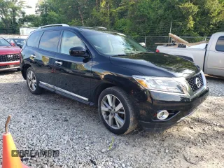 2015 Nissan Pathfinder Platinum with VIN 5N1AR2MM3FC697539, listed as a Copart auction lot 63624355 with 97,370 mi miles and Salvage title. Bid and sale history available at DreamBid. Image 4.