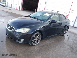 2008 Lexus IS 250 with VIN JTHBK262785086136, listed as a IAAI auction lot 41502034 with 202,832 mi miles. Bid and sale history available at carsss.com. Image 2.