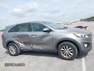 2016 Kia Sorento LX with VIN 5XYPG4A36GG171527, listed as a IAAI auction lot 41872641 with 95,012 mi miles and . Bid and sale history available at DreamBid. Image 6.