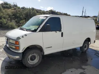 1996 GMC Savana z VIN 1GTGG25R7T1034500, wystawiony jako Copart lot #54012645 z przebiegiem 223 345 mil mil oraz Szkoda całkowita • Salvage title. Historia ofert i sprzedaży dostępna na DreamBid. Obrazek 1.