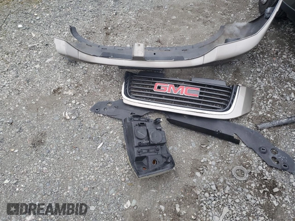 2002 GMC Envoy SLT with VIN 1GKDT13S522425155, listed as a Copart auction lot 48575895 with 52,307 mi miles and Salvage Title. Bid and sale history available at carsss.com. Image 13.