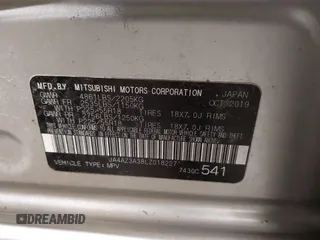 2020 Mitsubishi Outlander ES z VIN JA4AZ3A38LZ018227, wystawiony jako IAAI lot #42142244 z przebiegiem 91 342 mil mil oraz . Historia ofert i sprzedaży dostępna na DreamBid. Obrazek 9.