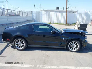 2010 Ford Mustang V6 с VIN 1ZVBP8AN5A5157571, выставлен на аукционе IAAI как лот 42153145 с пробегом 116 493 миль миль и . История ставок и продаж доступна на DreamBid. Изображение 14.