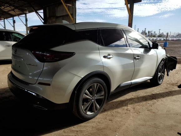 2023 Nissan Murano Platinum with VIN 5N1AZ2DJ8PC100828, listed as a Copart auction lot 48911705 with 44,778 mi miles and Salvage Title. Bid and sale history available at carsss.com. Image 3.