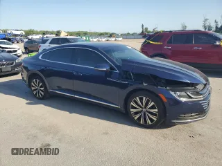 2019 Volkswagen Arteon SE z VIN WVWBR7AN4KE000929, wystawiony jako Copart lot #57187065 z przebiegiem 88 046 mil mil oraz Tytuł czysty. Historia ofert i sprzedaży dostępna na DreamBid. Obrazek 4.