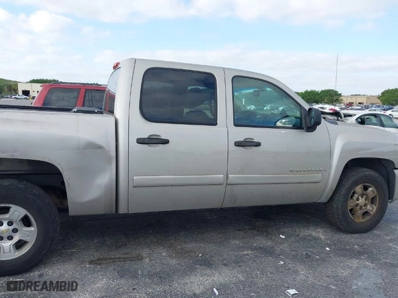 2008 Chevrolet Silverado 1500 LTZ with VIN 3GCEC13J28G138640, listed as a IAAI auction lot 42094031 with 246,804 mi miles. Bid and sale history available at carsss.com. Image 13.