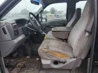 2002 Ford F-350 XL with VIN 1FTSW31F72ED65163, listed as a Copart auction lot 60282775 with 208,920 mi miles and Clean title. Bid and sale history available at DreamBid. Image 7.