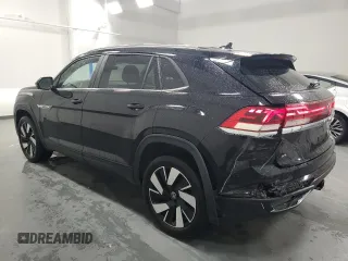 2024 Volkswagen Atlas SE with VIN 1V2HE2CA2RC231772, listed as a Copart auction lot 58084705 with 61,694 mi miles and Clean title. Bid and sale history available at DreamBid. Image 2.