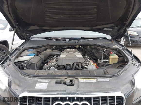 2015 Audi Q7 Premium Plus with VIN WA1LGAFE6FD015762, listed as a IAAI auction lot 42260301 with 125,748 mi miles and . Bid and sale history available at DreamBid. Image 10.