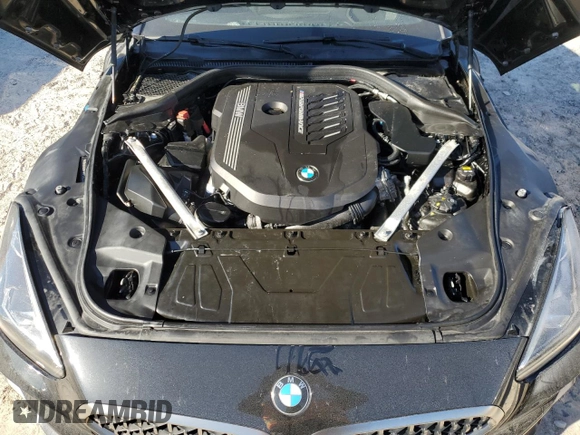 2020 BMW Z4 sDriveM40i z VIN WBAHF9C08LWW33054, wystawiony jako Copart lot #83793794 z przebiegiem Nie podano mil oraz Nie do naprawy • Non repairable. Historia ofert i sprzedaży dostępna na DreamBid. Obrazek 12.