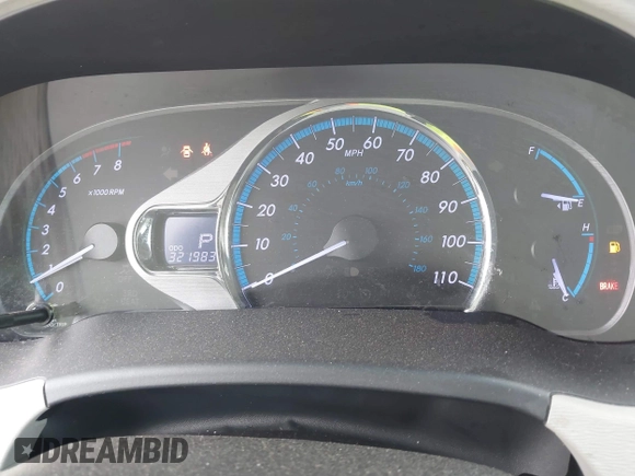 2012 Toyota Sienna XLE AAS with VIN 5TDYK3DC0CS252965, listed as a IAAI auction lot 42059909 with 321,983 mi miles and . Bid and sale history available at carsss.com. Image 7.