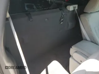 2010 Ford F-150 XL с VIN 1FTMF1CW8AKA64850, выставлен на аукционе Copart как лот 56169285 с пробегом 183 157 миль миль и Списание • Salvage title. История ставок и продаж доступна на DreamBid. Изображение 10.