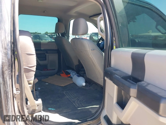 2017 Ford F-250 Lariat with VIN 1FT7W2BT9HEE70915, listed as a IAAI auction lot 42808317 with 229,023 mi miles and . Bid and sale history available at DreamBid. Image 8.