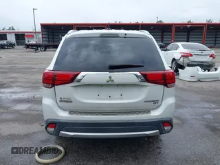 2016 Mitsubishi Outlander GT z VIN JA4JZ4AX1GZ012333, wystawiony jako IAAI lot #42186100 z przebiegiem 163 306 mil mil oraz . Historia ofert i sprzedaży dostępna na DreamBid. Obrazek 17.