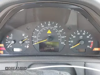 2000 Mercedes-Benz E 320 with VIN WDBJF65J4YB121264, listed as a IAAI auction lot 42245628 with 231,799 mi miles and . Bid and sale history available at DreamBid. Image 7.