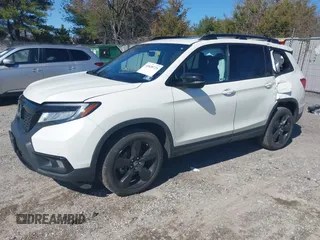 2019 Honda Passport Elite z VIN 5FNYF8H04KB005307, wystawiony jako IAAI lot #41828725 z przebiegiem 61 864 mil mil oraz . Historia ofert i sprzedaży dostępna na DreamBid. Obrazek 17.