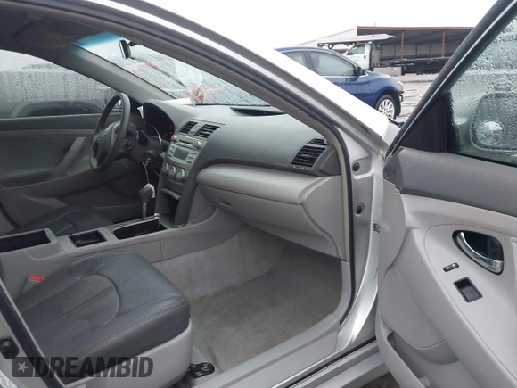 2009 Toyota Camry with VIN 4T1BE46KX9U364292, listed as a IAAI auction lot 41560258 with 197,875 mi miles and . Bid and sale history available at carsss.com. Image 5.