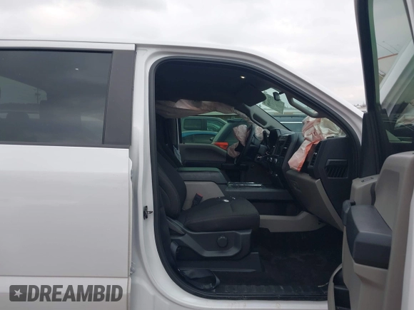 2018 Ford F-150 XL with VIN 1FTEW1EP4JFD42727, listed as a IAAI auction lot 41209698 with 131,234 mi miles. Bid and sale history available at carsss.com. Image 5.