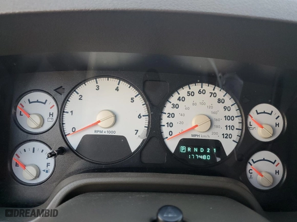 2008 Dodge Ram 1500 SLT with VIN 1D7HU18298S638806, listed as a Copart auction lot 43826635 with 177,480 mi miles and Salvage Title. Bid and sale history available at carsss.com. Image 9.