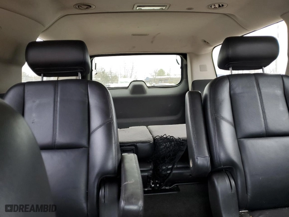 2010 Chevrolet Suburban LT with VIN 1GNUKJE37AR172308, listed as a Copart auction lot 51236005 with 192,270 mi miles and Salvage Title. Bid and sale history available at carsss.com. Image 10.