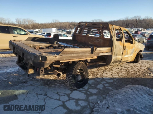 2002 Ford F-350 XL with VIN 1FTSX31F62EA83898, listed as a Copart auction lot 88040255 with Not provided miles and Salvage title. Bid and sale history available at DreamBid. Image 3.