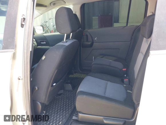 2007 Mazda 5 Touring with VIN JM1CR29L070133007, listed as a IAAI auction lot 42467906 with 130,921 mi miles and . Bid and sale history available at DreamBid. Image 8.