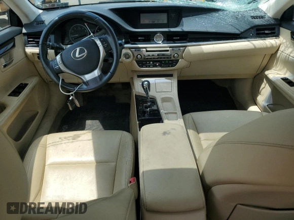 2014 Lexus ES 330 z VIN JTHBK1GG1E2151290, wystawiony jako Copart lot #65286755 z przebiegiem 62 299 mil mil oraz Szkoda całkowita • Salvage title. Historia ofert i sprzedaży dostępna na DreamBid. Obrazek 8.
