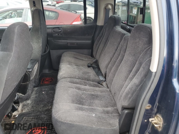 2002 Dodge Dakota SLT with VIN 1B7HG48N42S711374, listed as a Copart auction lot 68991894 with 0 mi miles and Clean Title. Bid and sale history available at carsss.com. Image 10.