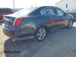 2010 Lincoln MKS with VIN 1LNHL9ER9AG604947, listed as a IAAI auction lot 41552721 with 143,130 mi miles. Bid and sale history available at carsss.com. Image 4.