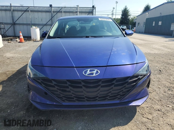 2023 Hyundai Elantra SEL z VIN KMHLM4AGXPU454985, wystawiony jako Copart lot #62295845 z przebiegiem 77 156 mil mil oraz Szkoda całkowita • Salvage title. Historia ofert i sprzedaży dostępna na DreamBid. Obrazek 5.