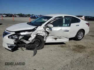 2014 Nissan Altima 2.5 S with VIN 1N4AL3AP7EN259898, listed as a Copart auction lot 52050815 with 110,771 mi miles and Salvage Title. Bid and sale history available at carsss.com. Image 1.