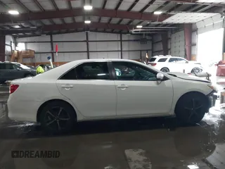 2014 Toyota Camry L with VIN 4T1BF1FKXEU306754, listed as a IAAI auction lot 41613218 with 195,692 mi miles. Bid and sale history available at carsss.com. Image 13.