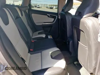 2017 Volvo XC60 Dynamic z VIN YV440MRR6H2084459, wystawiony jako Copart lot #46732905 z przebiegiem Nie podano mil oraz Szkoda całkowita • Salvage title. Historia ofert i sprzedaży dostępna na DreamBid. Obrazek 11.